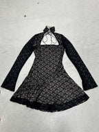 Damen Spitzenkleid mit kurzem Stehkragen und langen Ärmeln R&B