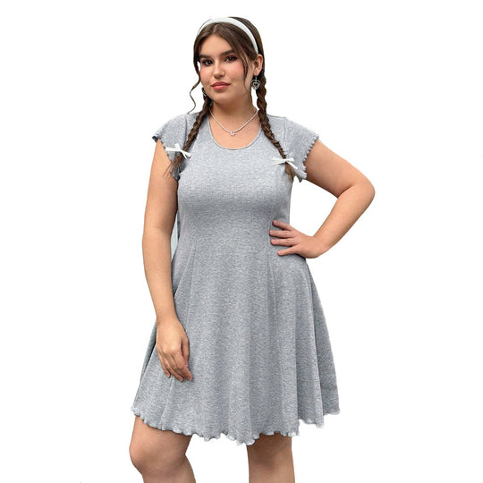 Damen lässiges Jersey-Kleid mit verspielt geschwungenem Saum und dekorativen Bändern R&B