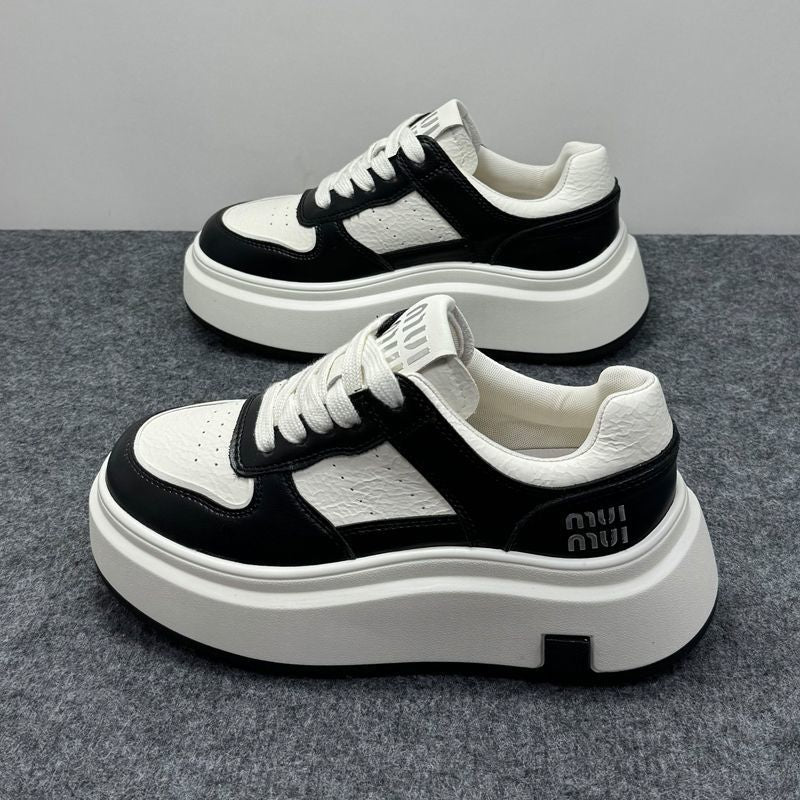 Damen Modische Plateau Sneakers aus strapazierfähigem Leder mit minimalistischer Optik R&B