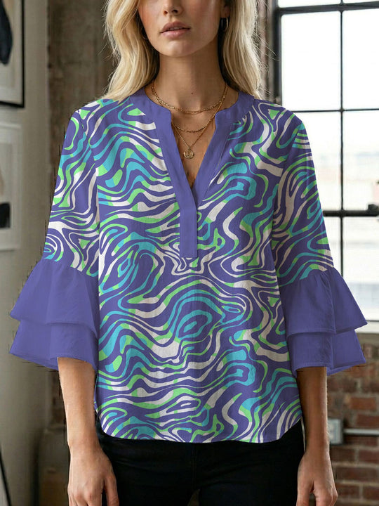 Damen Bluse mit voluminösen Flügelärmel und intensivem Blattmuster R&B