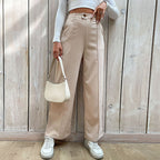 Damen Chino-Hose mit wedelförmigem Schnitt und dekorativem Knopf