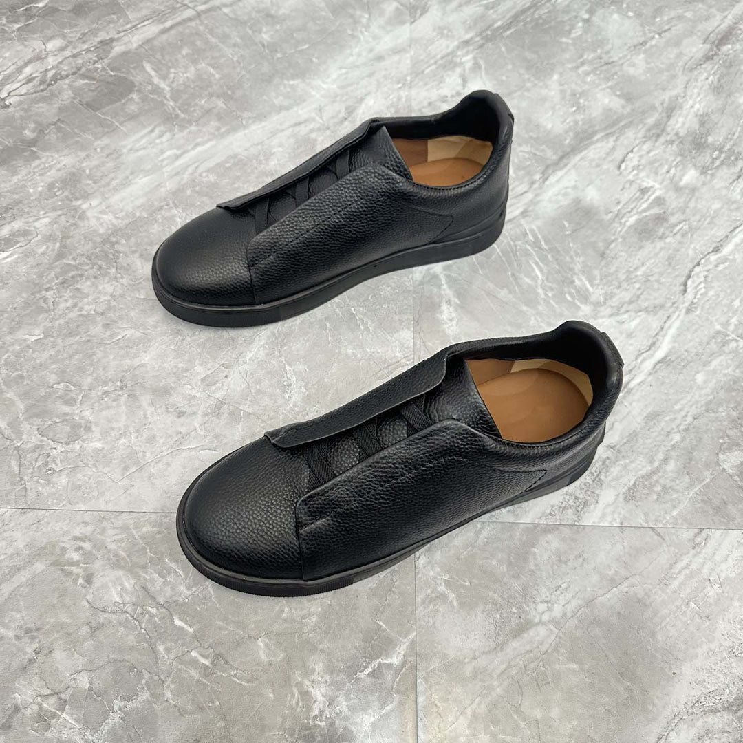 Damen Slip-On Sneakers mit eleganter Lederstruktur und rutschfester Sohle R&B