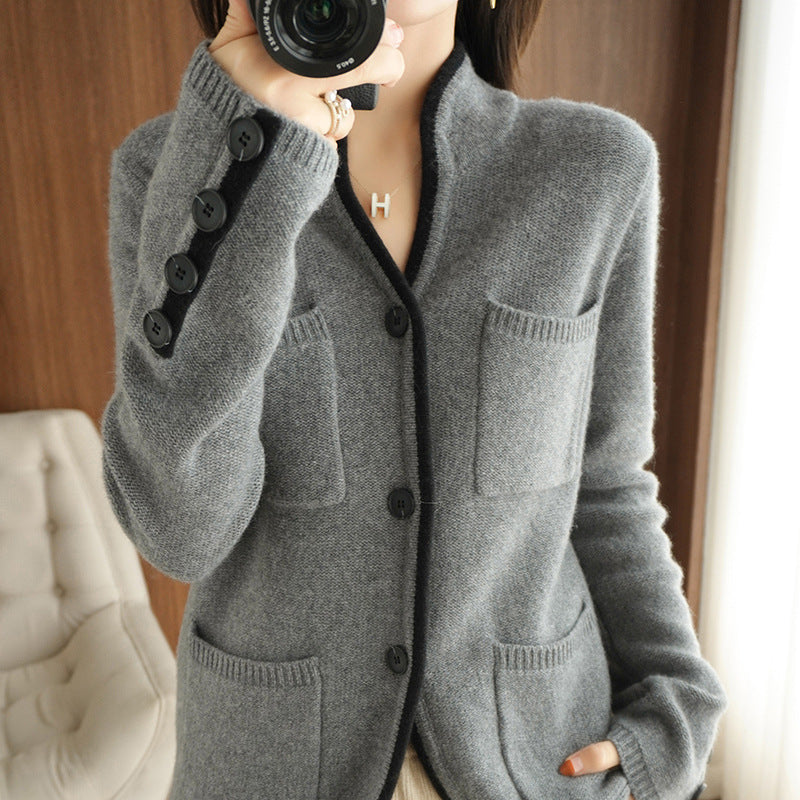 Damen Strickjacke mit hochwertiger Wollqualität und praktischen Taschen R&B