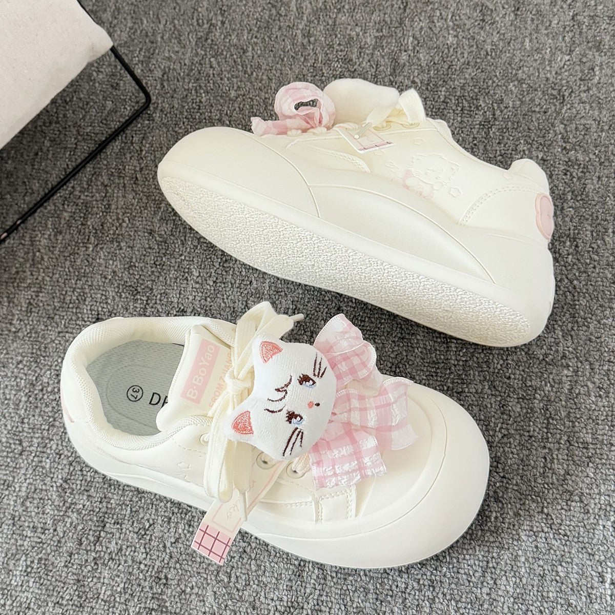 Damen Sportliche Sneaker mit verspieltem Katzenmotiv und weich gepolsterter Sohle