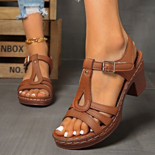 Damen Komfortable Keil-Sandalen mit modischem Riemendesign R&B