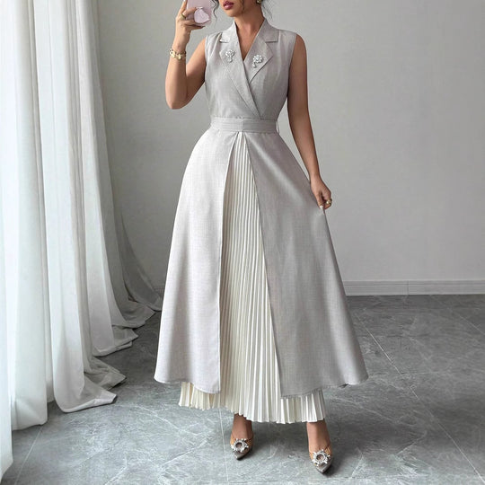 Damen Elegantes Kleid mit plissierten Details R&B