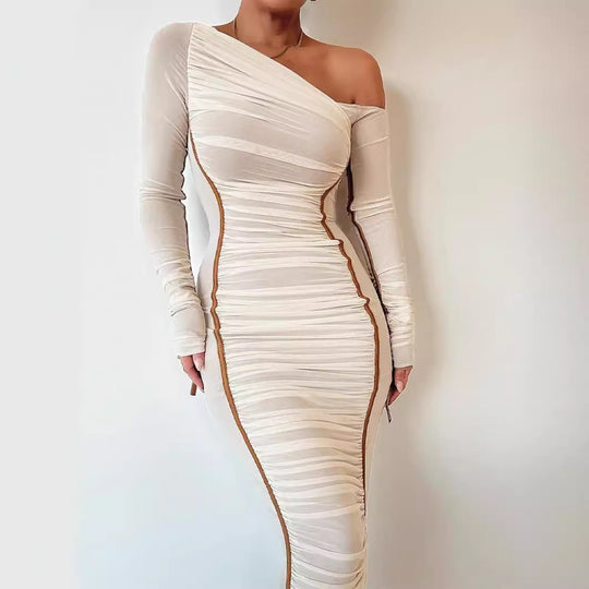 Damen figurbetontes Kleid mit asymmetrischem Ausschnitt und raffinierten Raffungselementen R&B
