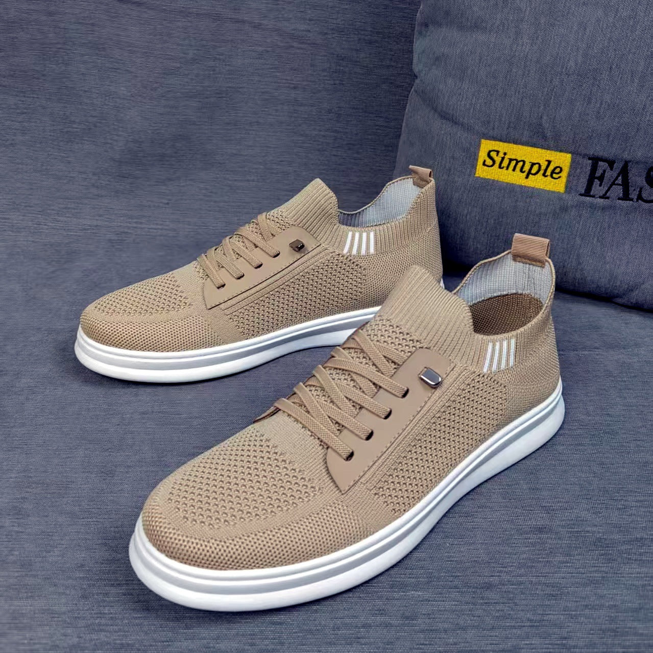 Damen Atmungsaktive Sport Sneakers mit originellem Zipper-Design R&B