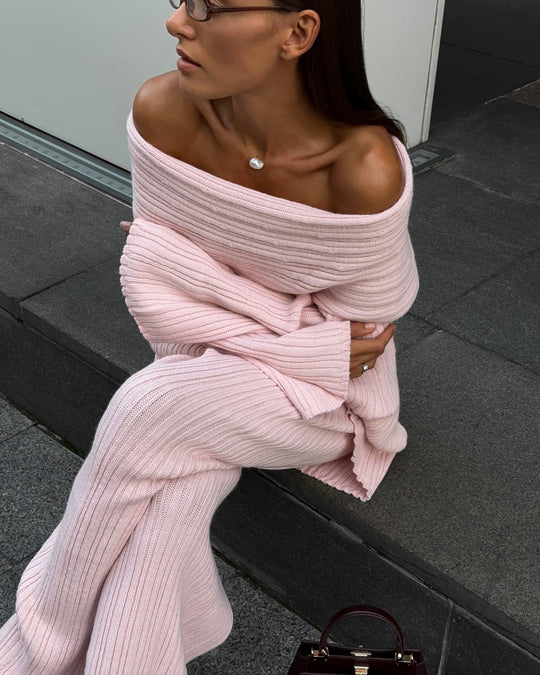 Damen Strickkleid im Off-Shoulder-Stil mit feinstructuriertem Farbverlauf R&B