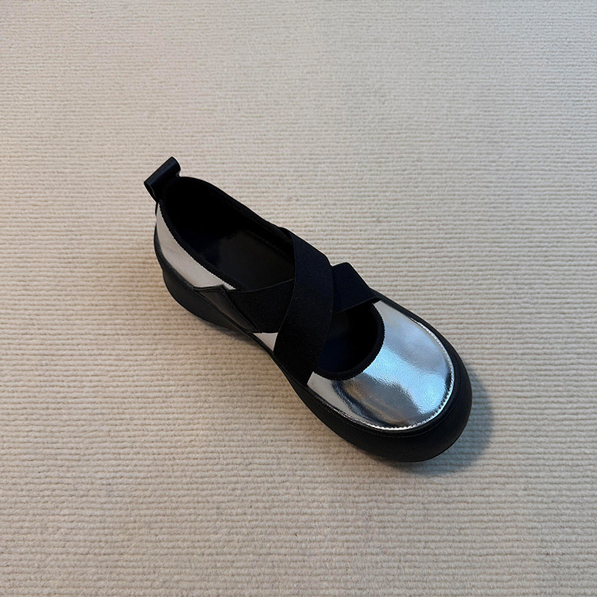 Damen elegante Clogs mit modischem Absatz und speziellen Falten R&B