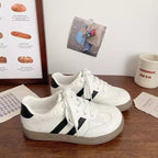 Damen Sneakers im verspielten Design mit Hello Kitty-Applikationen R&B