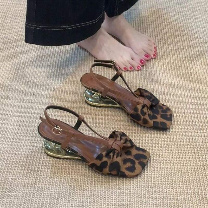 Damen elegante Bogen-Sandalen mit Riemchen R&B