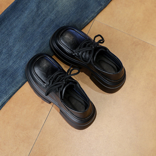 Damen Chunky Schnürschuhe mit robuster Plattform und stylishen Akzenten R&B