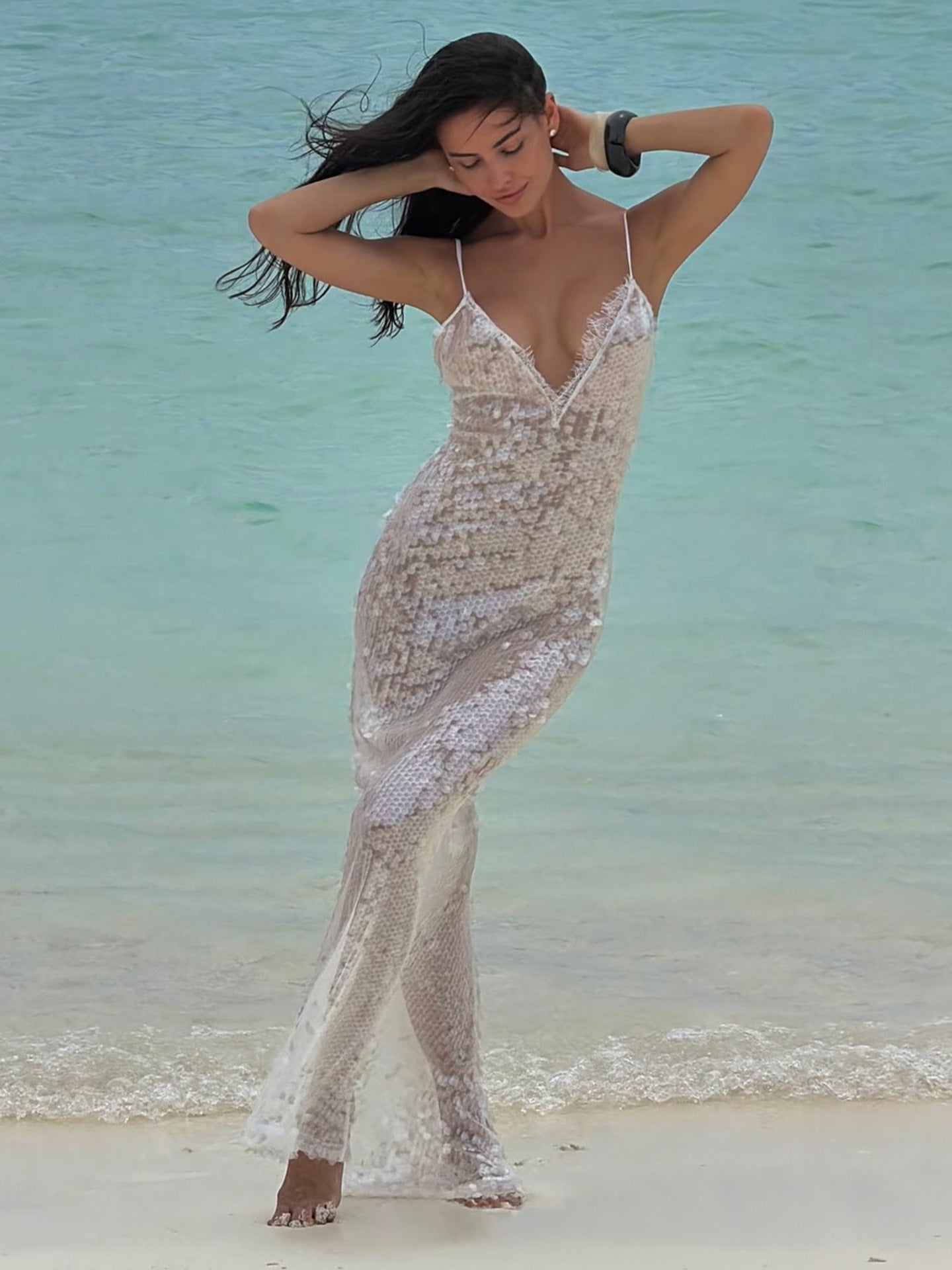 Damen Glitzerndes Strandkleid mit tiefem V-Ausschnitt und schmalen Spaghetti-Trägern EB