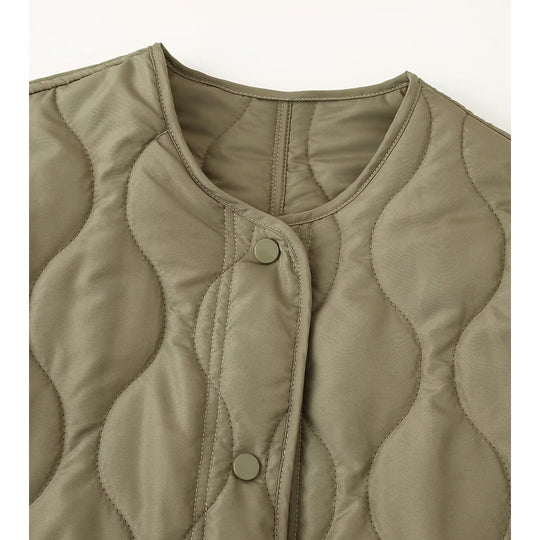 Damen gesteppte Übergangsjacke mit hohem Kragen und praktischen Taschen R&B