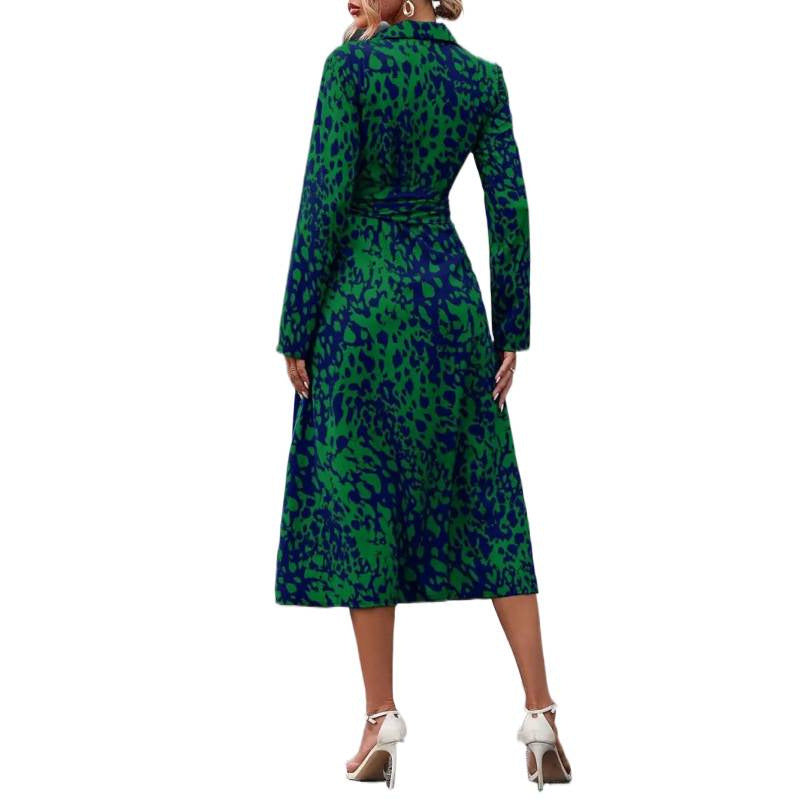 Damen Maxikleid mit eleganter Wickeloptik und raffinierten Blumendetails R&B