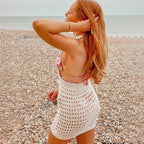 Damen gehäkeltes Strandkleid mit tiefem V-Ausschnitt und raffinierten Cut-Out-Details R&B