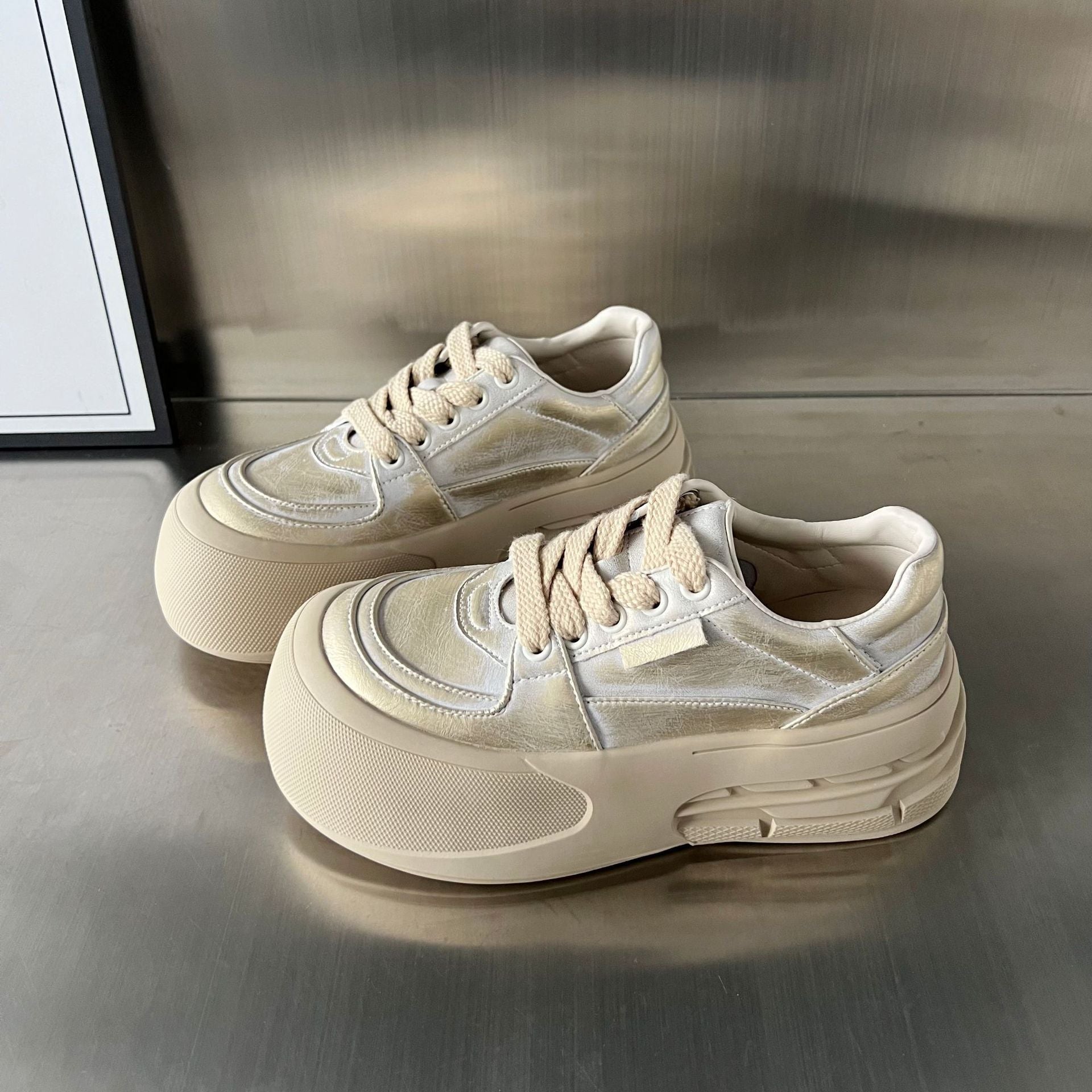 Damen modische Sneakers mit extragroßer Plateausohle und atmungsaktiver Mesh-Oberfläche R&B
