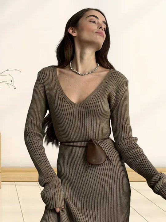Damen Langarm-Strickkleid mit tiefem V-Ausschnitt und figurbetonter Silhouette R&B