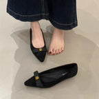 Damen stilvolle Ballerinas mit einzigartigem Schleifenakzent und hochwertiger Wildlederoberfläche R&B