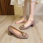 Damen Bequeme Pumps mit elegantem quadratischem Zehenbereich und luxuriösem Schmuckdetail