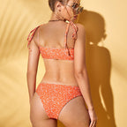 Damen Bandeau-Bikini mit verspielten Bindändern