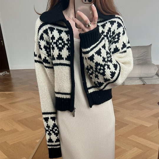Damen Strickjacke mit floralem Muster und komfortablem Stehkragen R&B