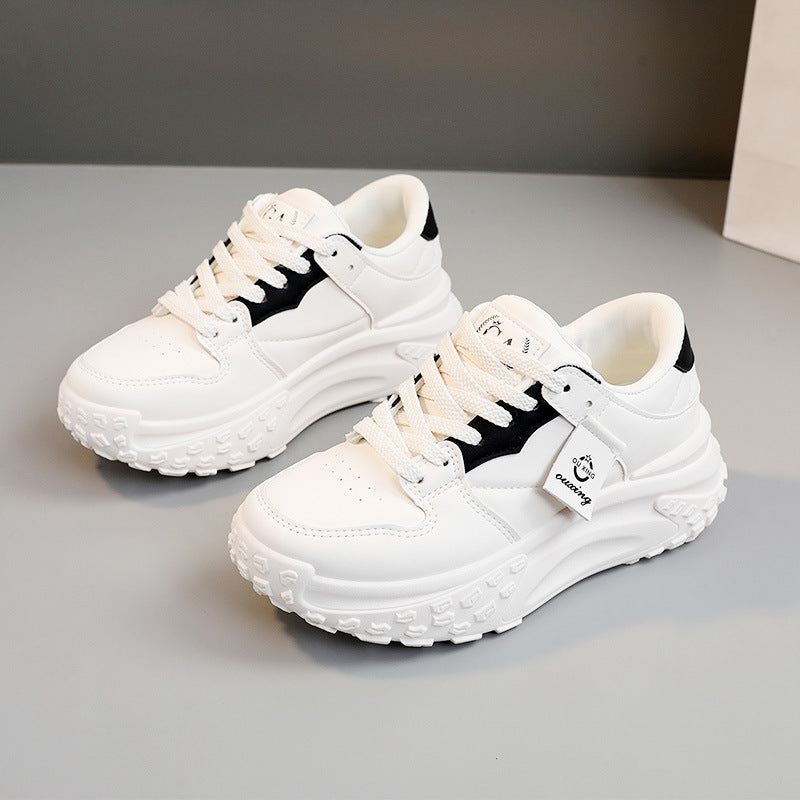 Damen Sneaker mit sportivem Design und rutschfester Sohle R&B