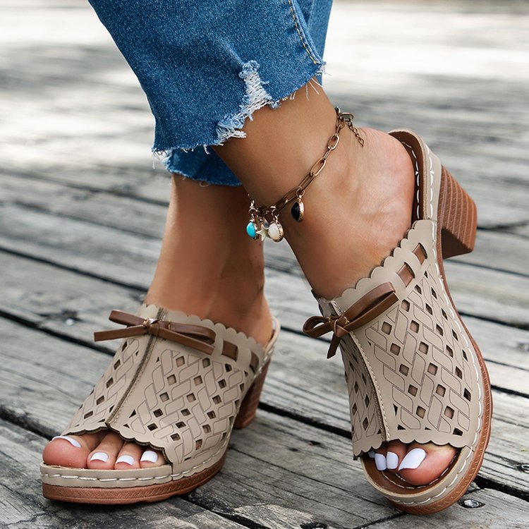 Damen Elegante Sonnenüberraschungs-Sandalen mit modischem Schnitt R&B