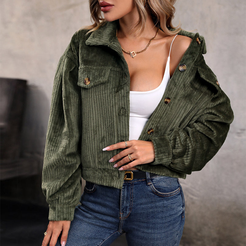 Damen Cordjacke im lässigen Schnitt mit zwei Brusttaschen und modischer Knopfleiste R&B