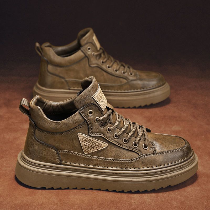 Damen Hohe und robuste Sneakers mit dämpfender Sohle