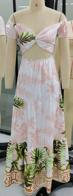 Damen Maxikleid mit floralem Cut-Out Design und Puffärmeln R&B