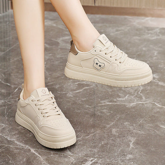 Damen Sportliche Sneaker mit gepolsterter Laufsohle und atmungsaktiver Obermaterialkombination R&B