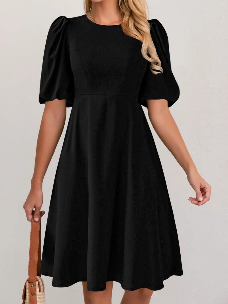 Damen Puffärmel Kleid mit fließendem Schnitt und Taillenbetonung R&B