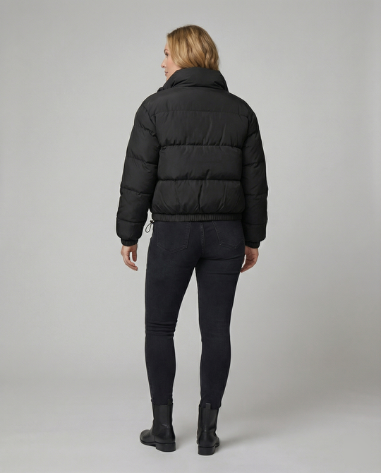 Übergangsjacke Damen sportlich elegant als cropped Steppjacke