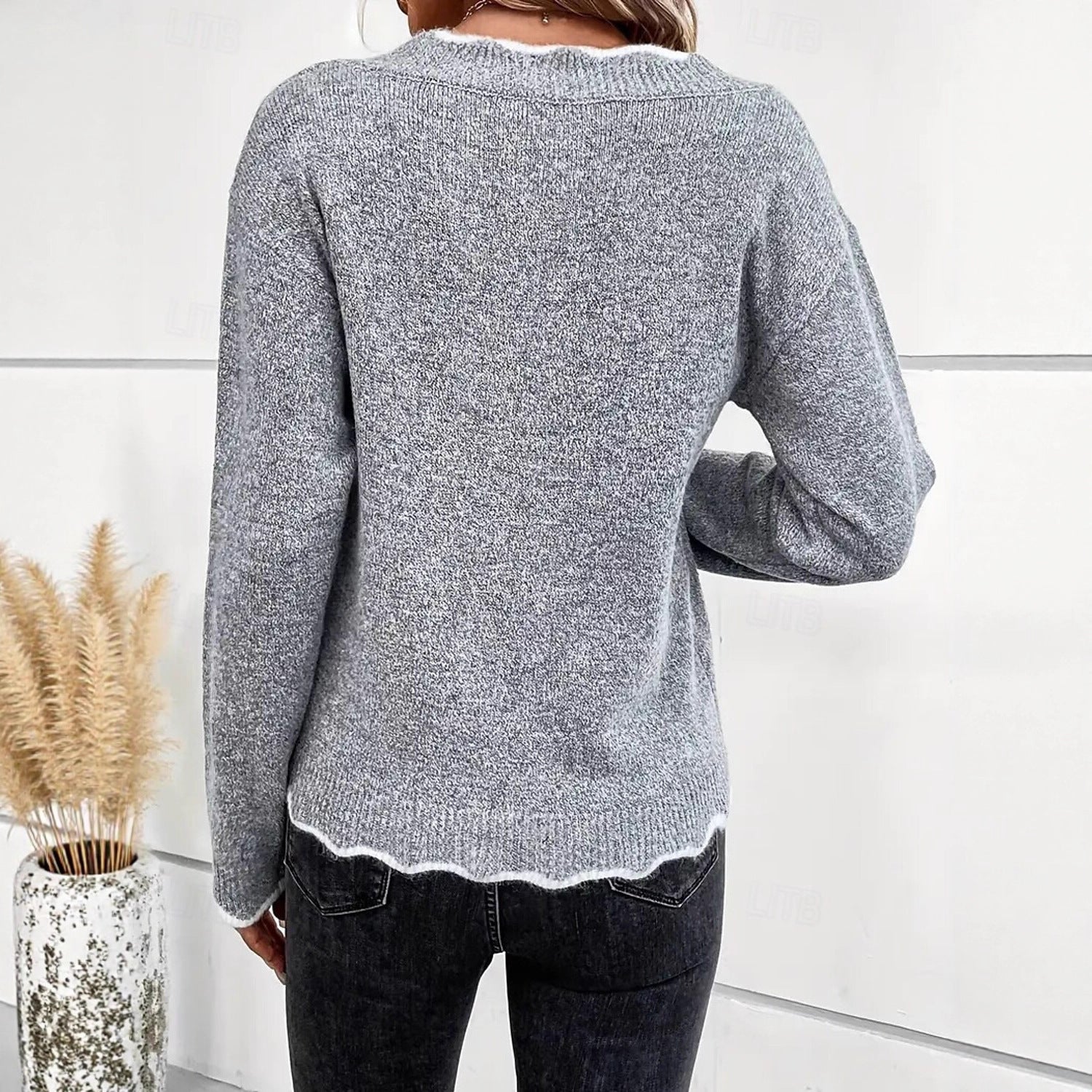 Damen lässiger Strickpullover mit gewelltem V-Ausschnitt und kontrastierenden Abschlüssen
