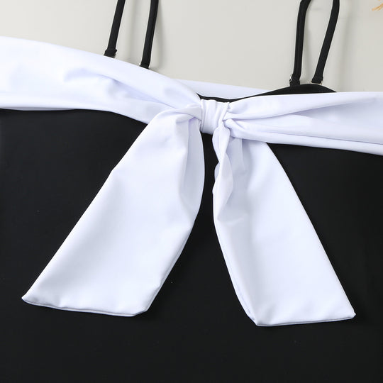 Damen Einteiler Badeanzug mit elegantem Wickel-Design und hohem Beinausschnitt R&B