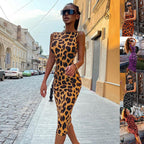 Damen Figurbetontes Kleid mit Modischem Leopardenmuster und Schulterfreier Optik R&B