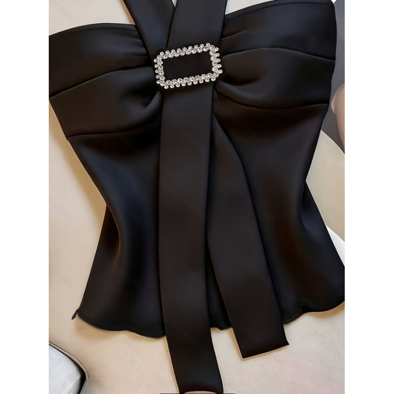 Damen Elegantes Top mit schickem Krawattendesign und funkelndem Schmuckdetail R&B