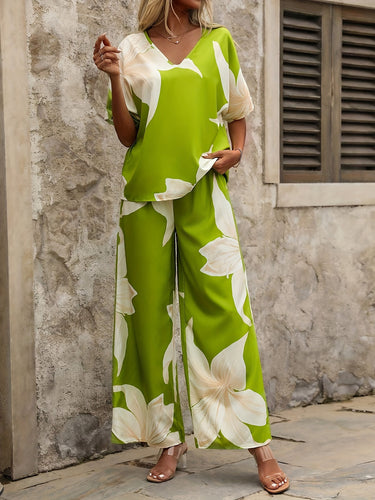 Damen luftiges Ensemble mit fließendem Schnitt und floralem Design R&B