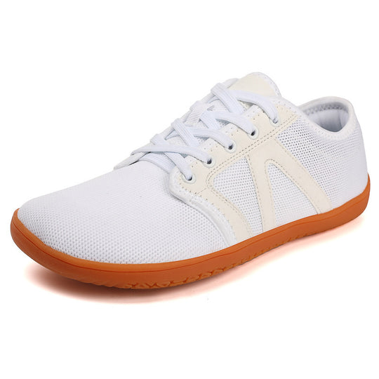 Unisex nan minimalistischer City-Sneaker mit feinmaschigem Textiloberteil, gepolstertem Einstieg und flexibler Gummilaufsohle R&B