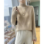 Damen weicher Strickpullover mit hohen Kragen und V-Design R&B