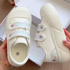 Damen Sneaker mit praktischem Klettverschluss und floralem Design
