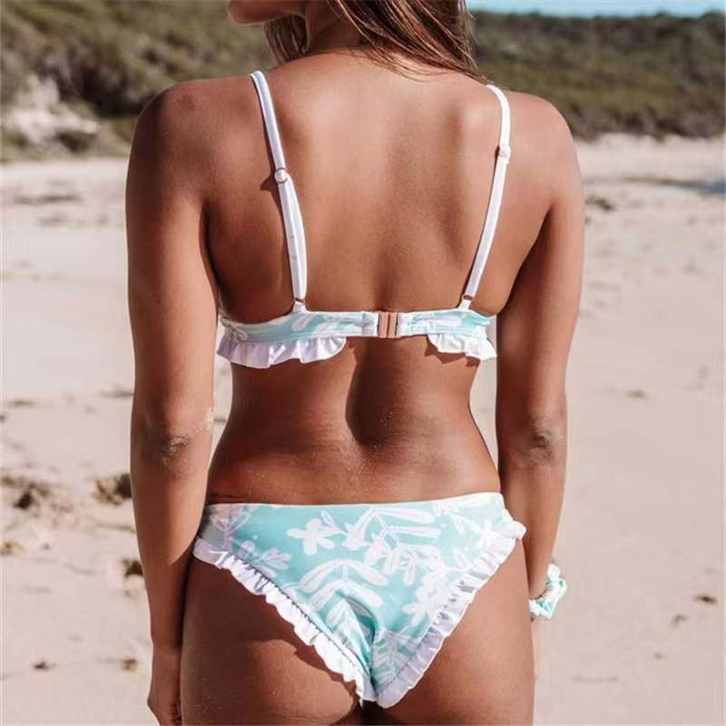 Damen Triangel-Bikini mit verspielten Rüschendetails und floralem Druck R&B