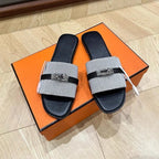 Damen Stylische Flache Sandalen mit modischem Schnallenakzent R&B