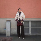 Damen stylischer Trenchcoat mit breitem Kragen und Gürteldetails R&B