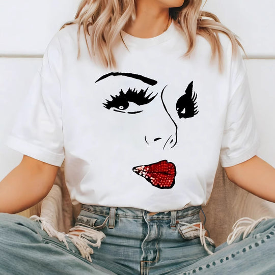 Damen T-Shirt mit kreativem Grafikdruck und luxuriösen Paillettenakzenten R&B