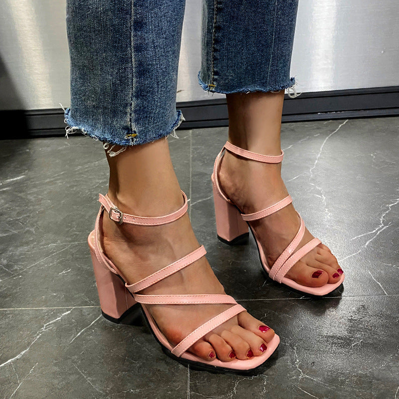 Damen Elegante Blockabsatzsandalen mit verstellbaren Riemen R&B