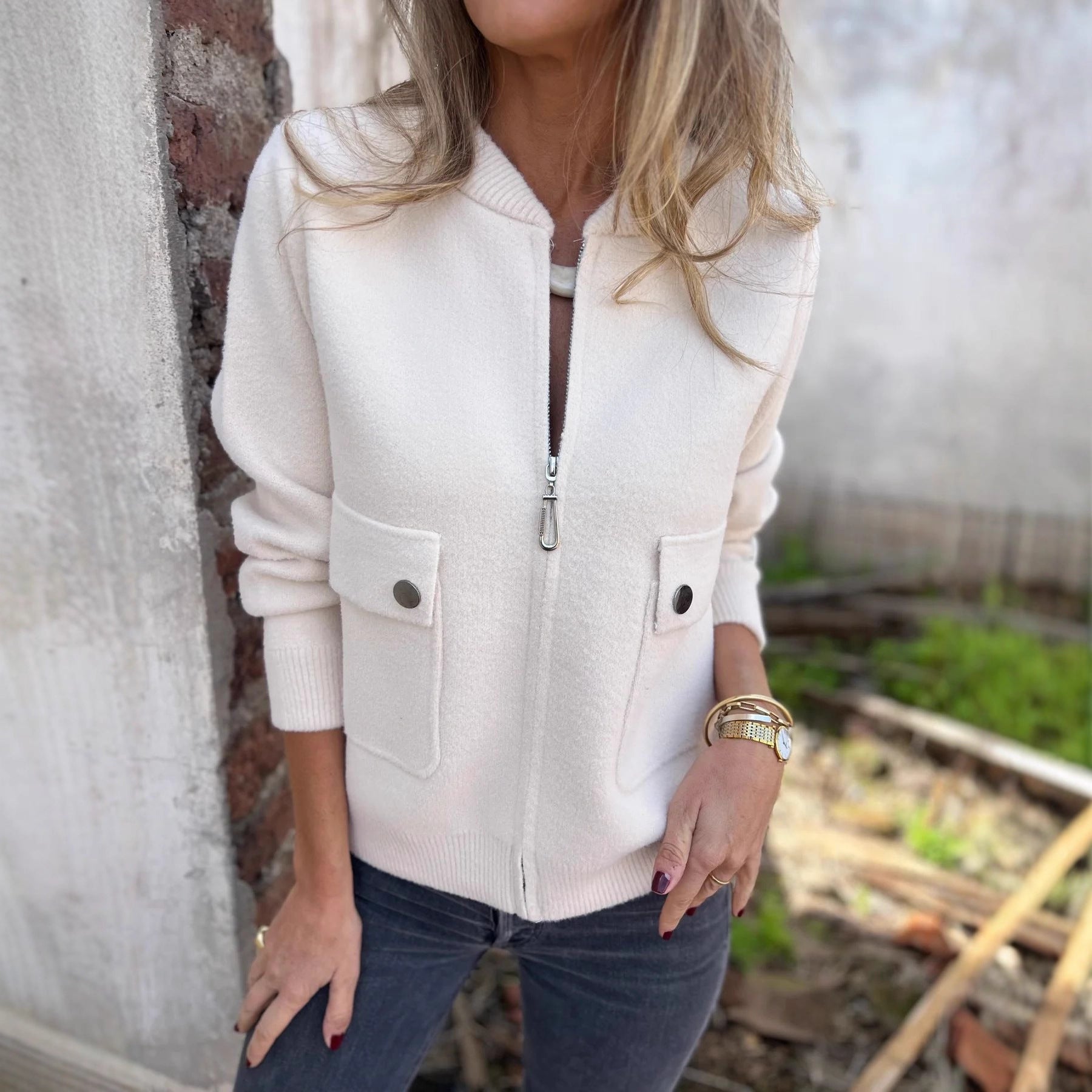 Damen Fleecejacke mit praktischen Taschen und Reißverschluss
