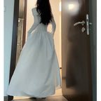 Damen elegantes Off-Shoulder Maxikleid mit modernen Trägerdetails